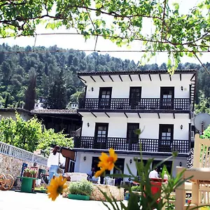 Hostal Maya Berat